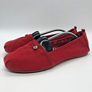 Mad Paw Red Canvas Women's size 10M Slip On Flats Lightweight Comfort Shoes